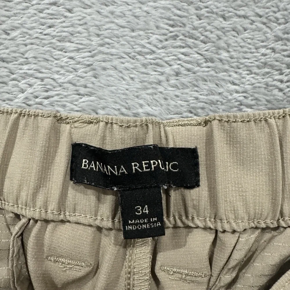 Banana Republic good preowned